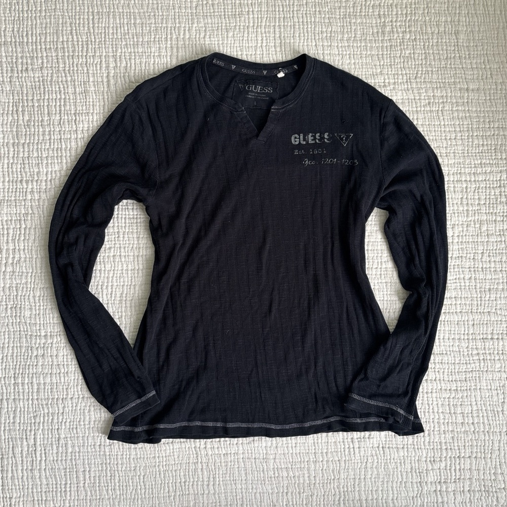 guess grungey distressed black sweater
